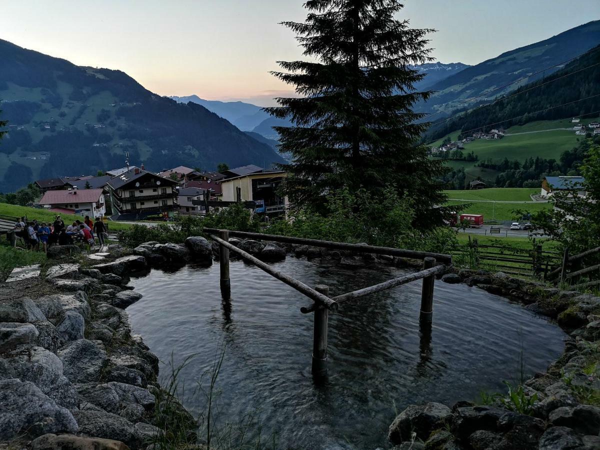 Pension Gemshorn Hainzenberg Bagian luar foto